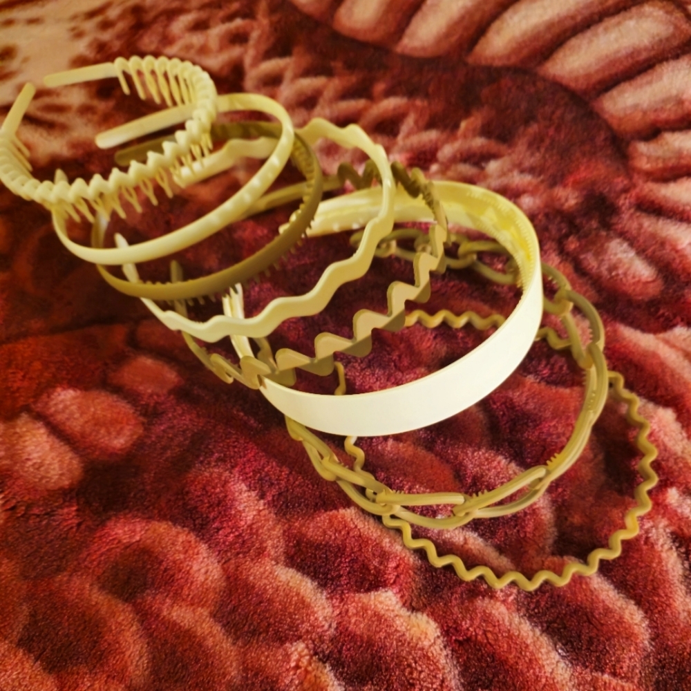 9 Piece Teeth Hair Band Set - Matte Finish in Cream & Brown Colors